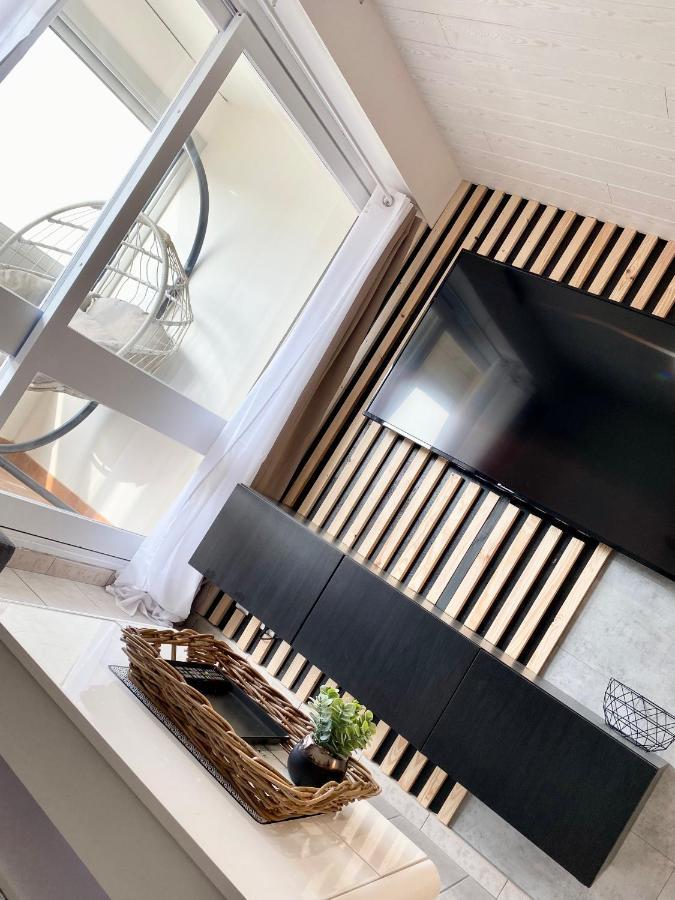 Magnifique Appartement 2 Pieces A Deux Pas De La Plage سا يْليرْ دو ري المظهر الخارجي الصورة